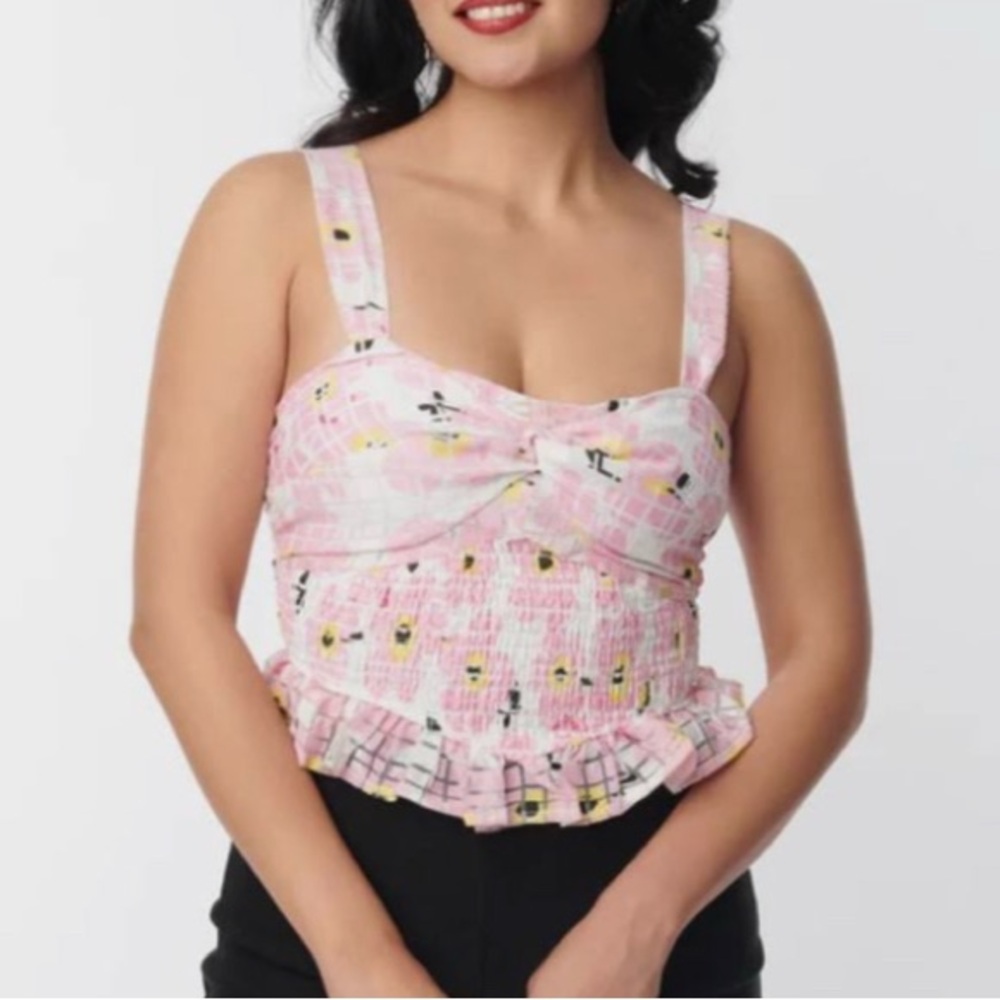 Unique Vintage Size Large Pink & White Floral Print Ruffle Hem Burnout Crop Top